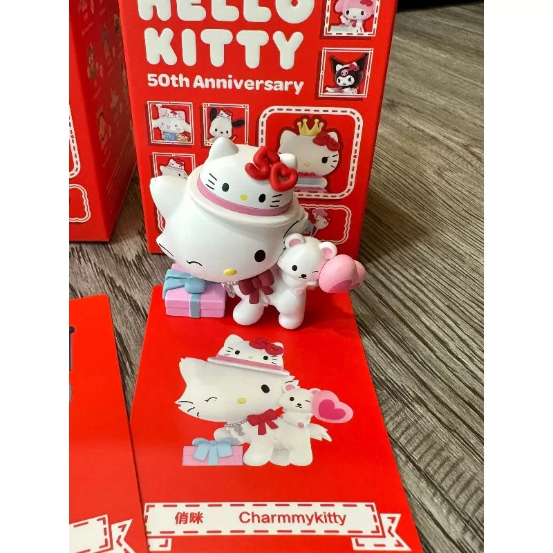 Serie del 50.º aniversario de Hello Kitty Charmmy Kitty