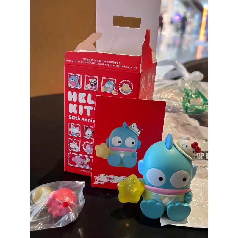 Serie del 50.º aniversario de Hello Kitty Hangyodon