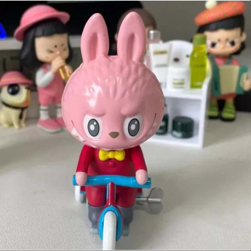 Triciclo a cuerda de la serie Labubu The Monsters Toys